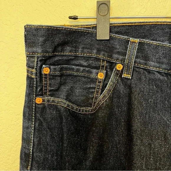 Levi's 505 Dark Wash Denim Jeans Men's 38 W X 34 L - Picture 5 of 11